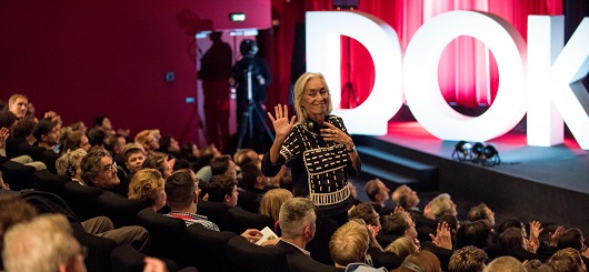 DOK Leipzig lobt 2019 neuen Regisseurinnen-Preis aus. 